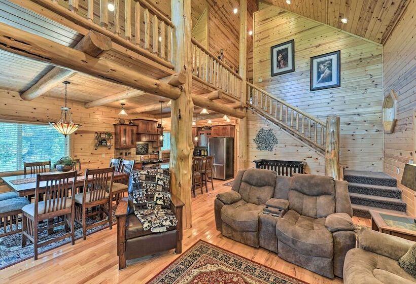 Island Park Cabin W/ Stunning Forest Views!