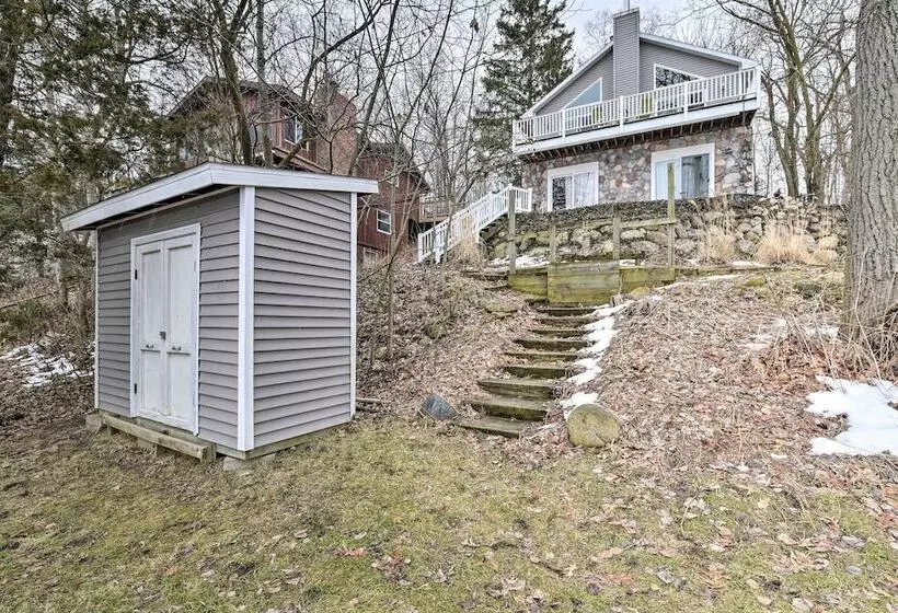 Lakeside Cottage Escape With Private Dock & Deck!