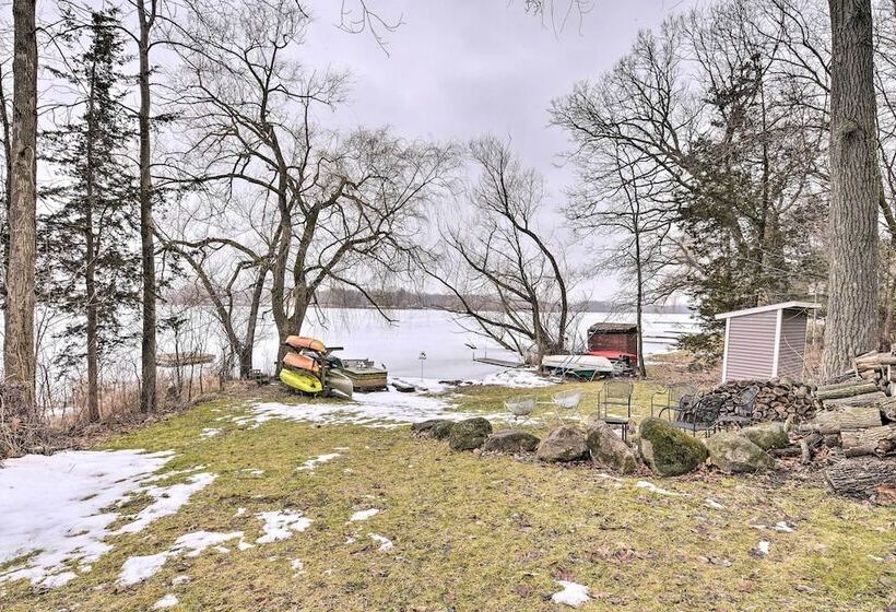 Lakeside Cottage Escape With Private Dock & Deck!