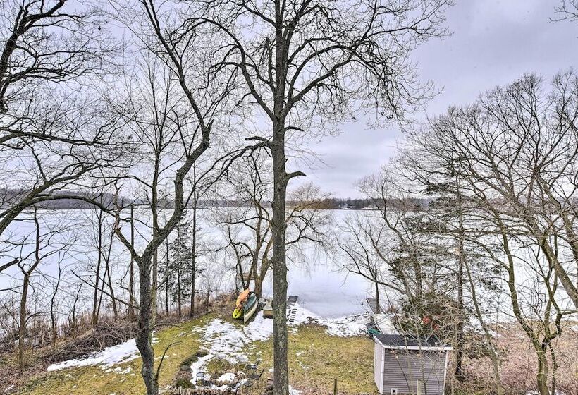 Lakeside Cottage Escape With Private Dock & Deck!
