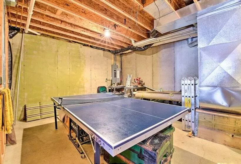 Lakeside Cottage Escape With Private Dock & Deck!