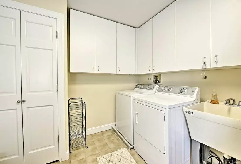 Lavallette House W/ Fenced Yard & Gas Grill!