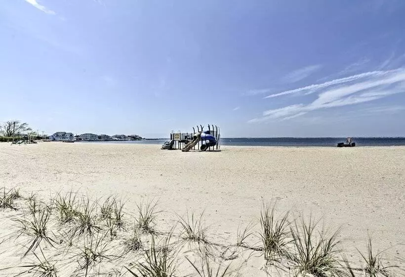 Lavallette House W/ Fenced Yard & Gas Grill!