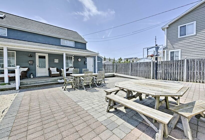 Lavallette House W/ Fenced Yard & Gas Grill!