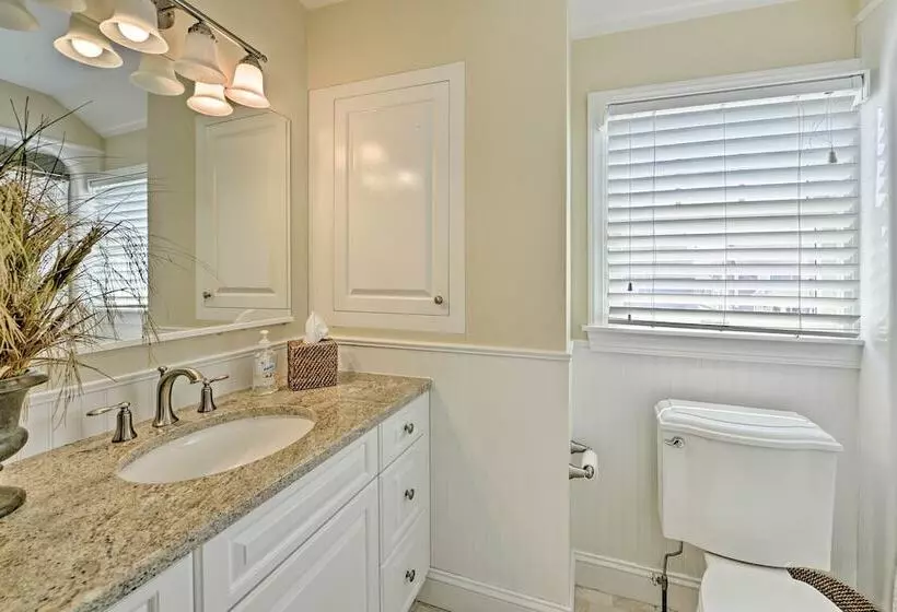 Lavallette House W/ Fenced Yard & Gas Grill!