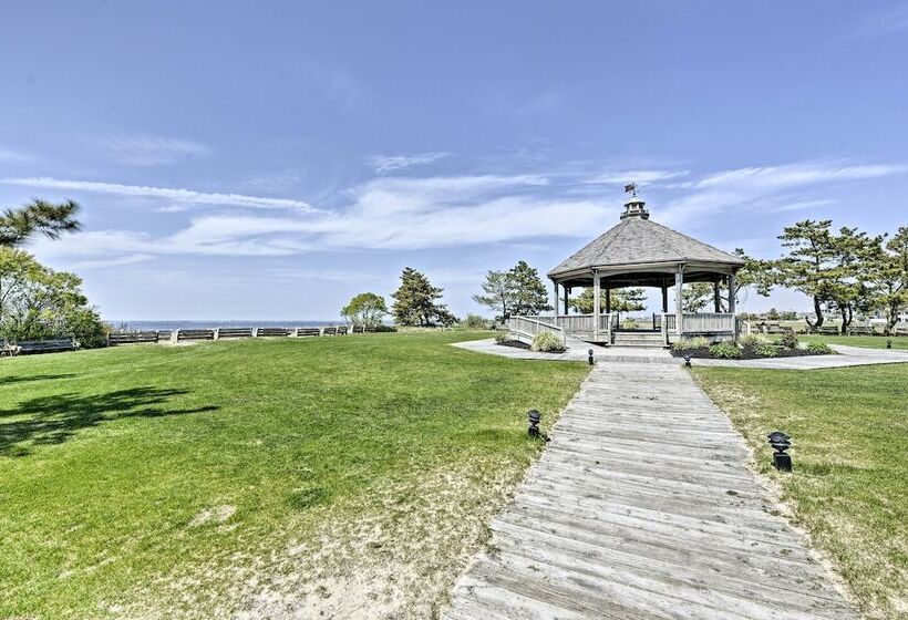 Lavallette House W/ Fenced Yard & Gas Grill!