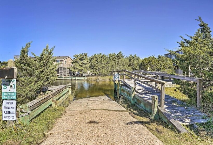 Lovely Avon Home: Walk To Bay & Boat Launch!