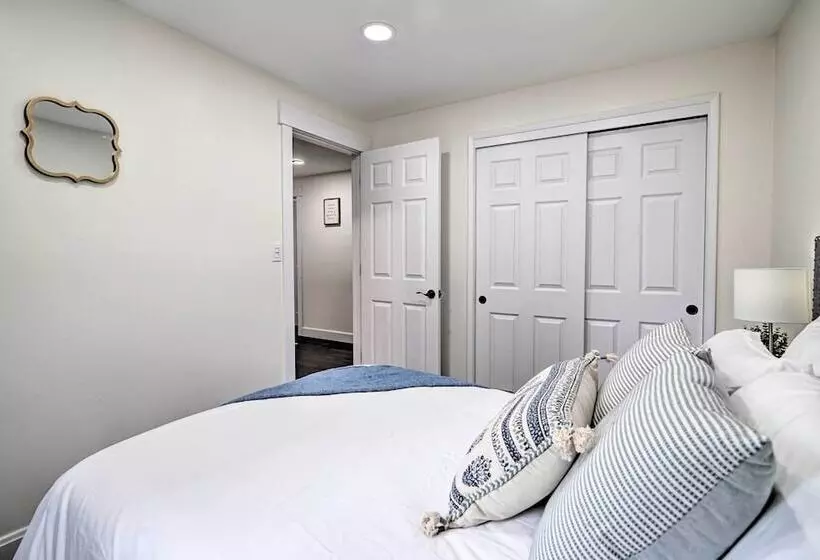 Lovely Redmond Home W/ Yard ~ 17 Mi To Seattle