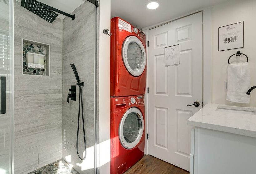 Lovely Redmond Home W/ Yard ~ 17 Mi To Seattle