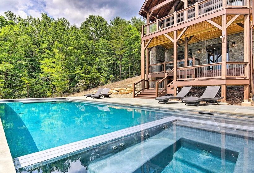 Luxe Retreat W/ Mtn View < 5 Mi To Lake James