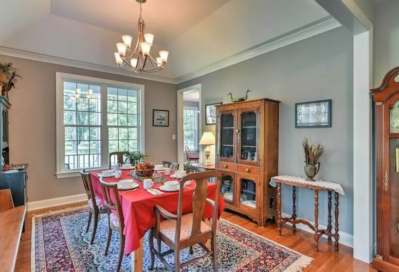 Oriental House On 1 Acre W/ Wraparound Porch!