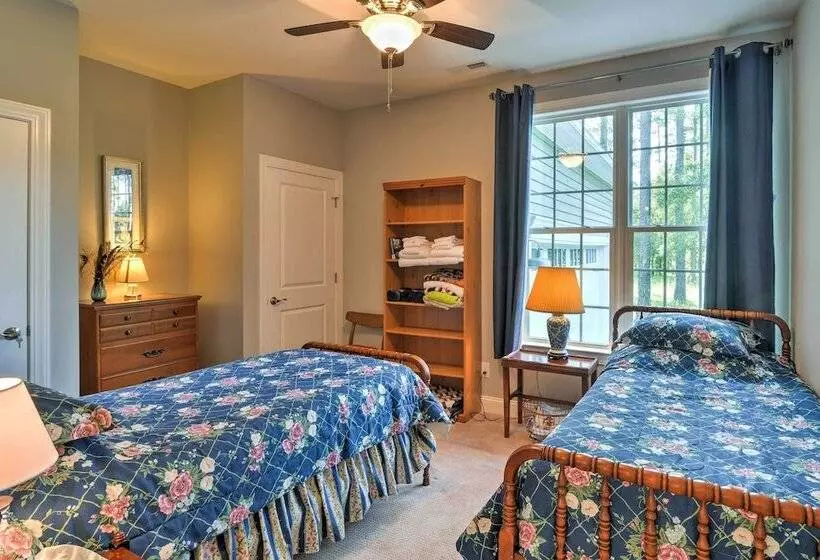 Oriental House On 1 Acre W/ Wraparound Porch!