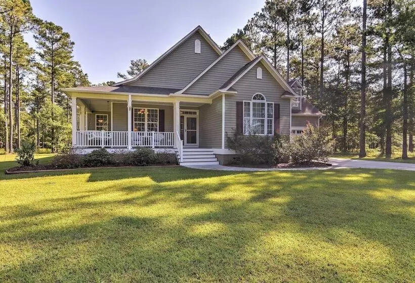 Oriental House On 1 Acre W/ Wraparound Porch!