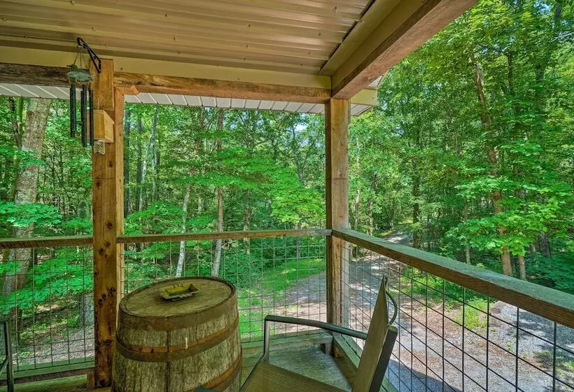 Peaceful Decatur Cabin W/ Grill & Fire Pit!