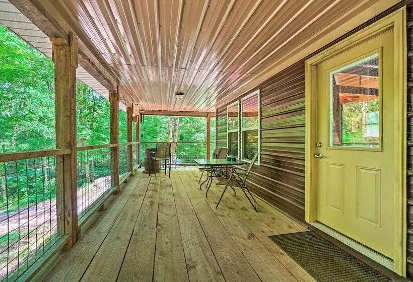 Peaceful Decatur Cabin W/ Grill & Fire Pit!