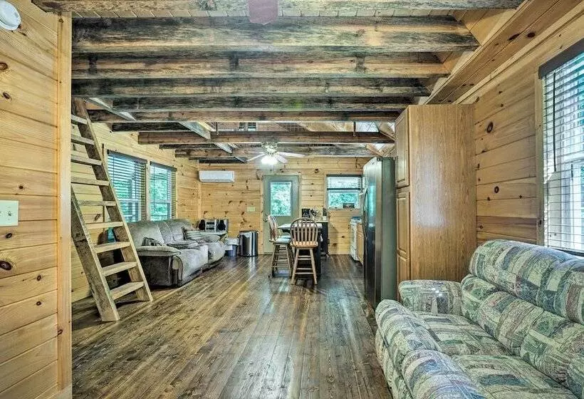 Peaceful Decatur Cabin W/ Grill & Fire Pit!