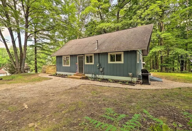 Pet Friendly Stanwood Sanctuary W/ Fire Pit!