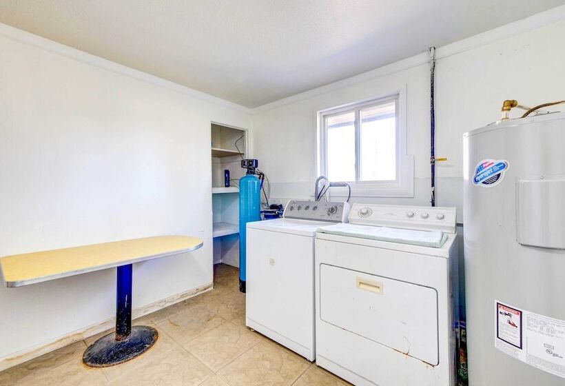 Pet Friendly Youngstown Cottage W/ Yard