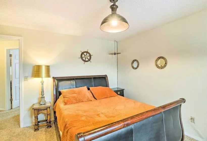 Rockaway Beach Vacation Rental: Walk To Ocean