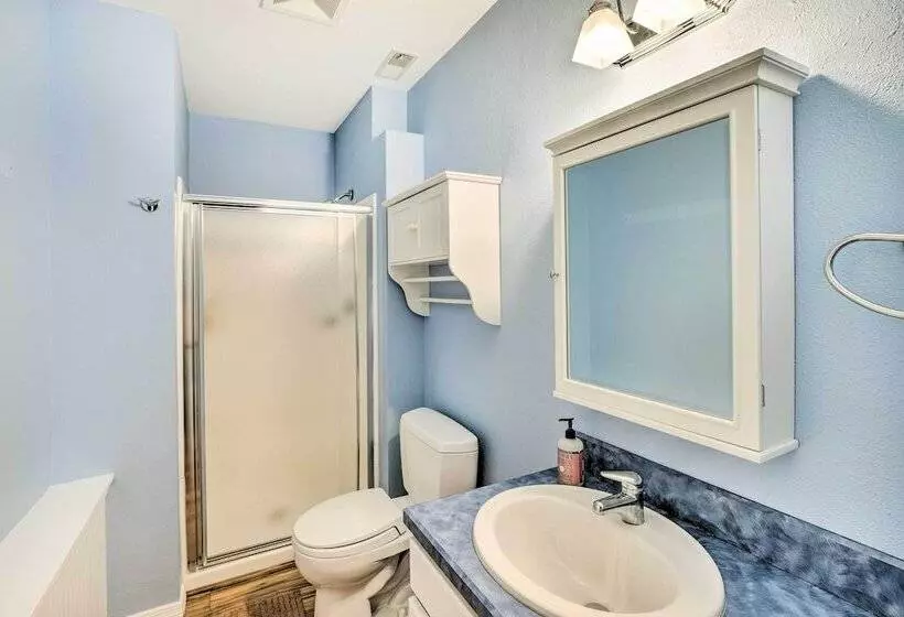 Rockaway Beach Vacation Rental: Walk To Ocean