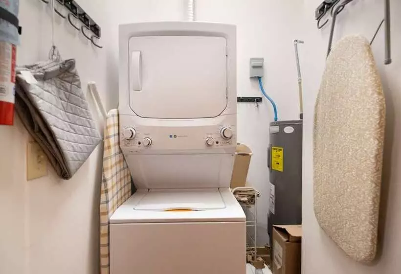 Private Smoky Mtn Log Home W/ 2 Decks + Hot Tub!