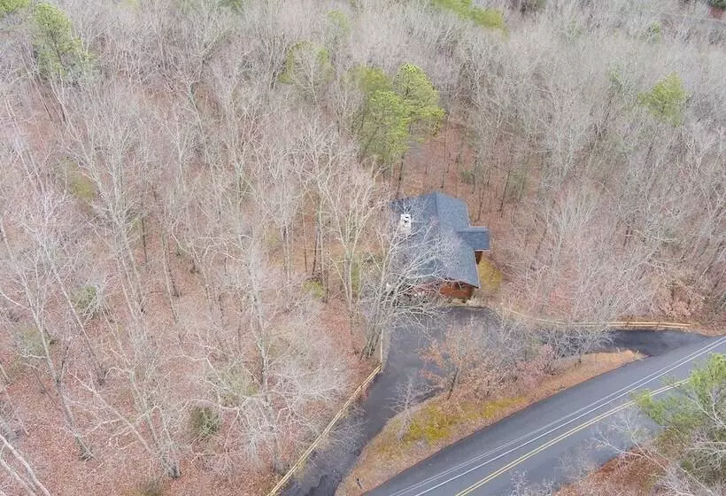 Private Smoky Mtn Log Home W/ 2 Decks + Hot Tub!