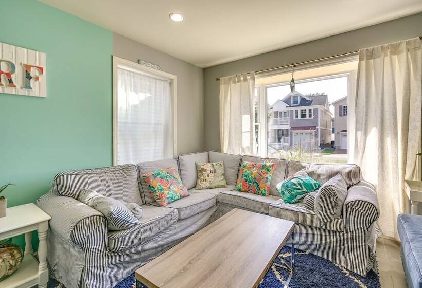 The 1818 Home W/ Porch & Grill   1 Mi To Beach!