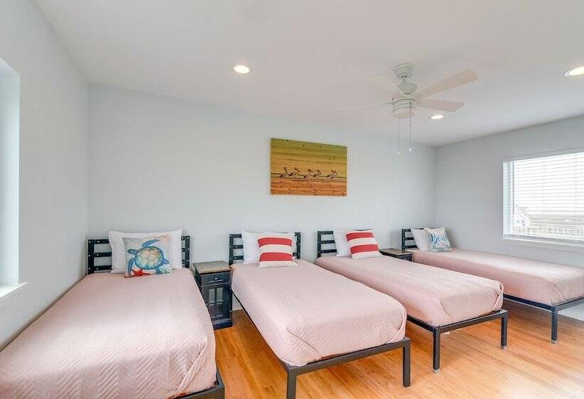 Boardwalk To Beach: Ocean View Surfside Home!