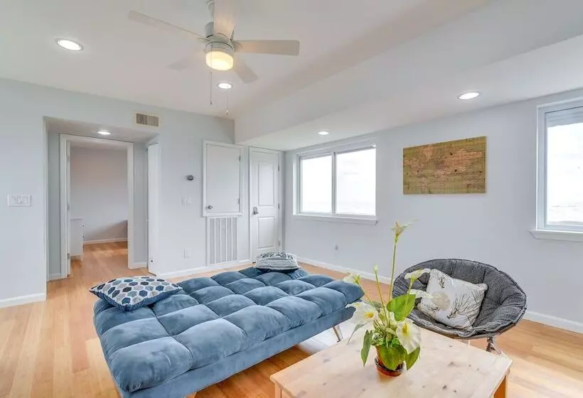 Boardwalk To Beach: Ocean View Surfside Home!