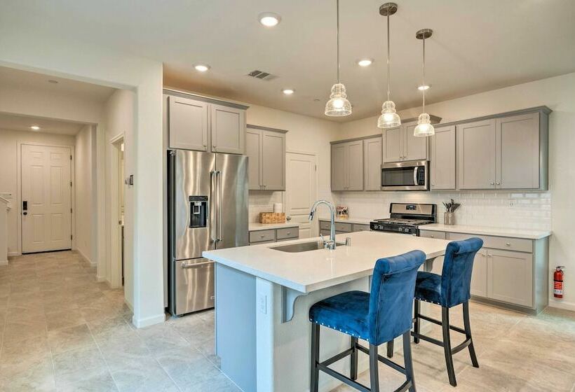 Upscale Fairfield Home W/ Modern Interior!