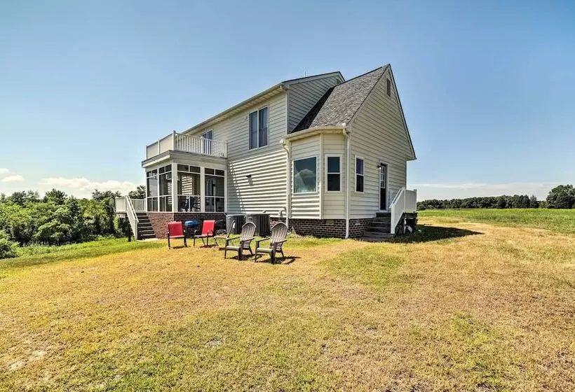 Waterfront Montross Home W/private Boat Slip!