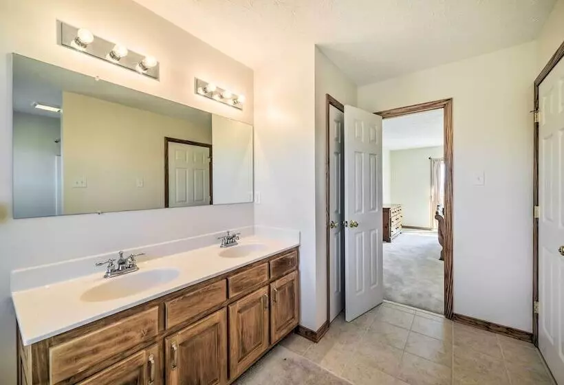 Waterfront Montross Home W/private Boat Slip!