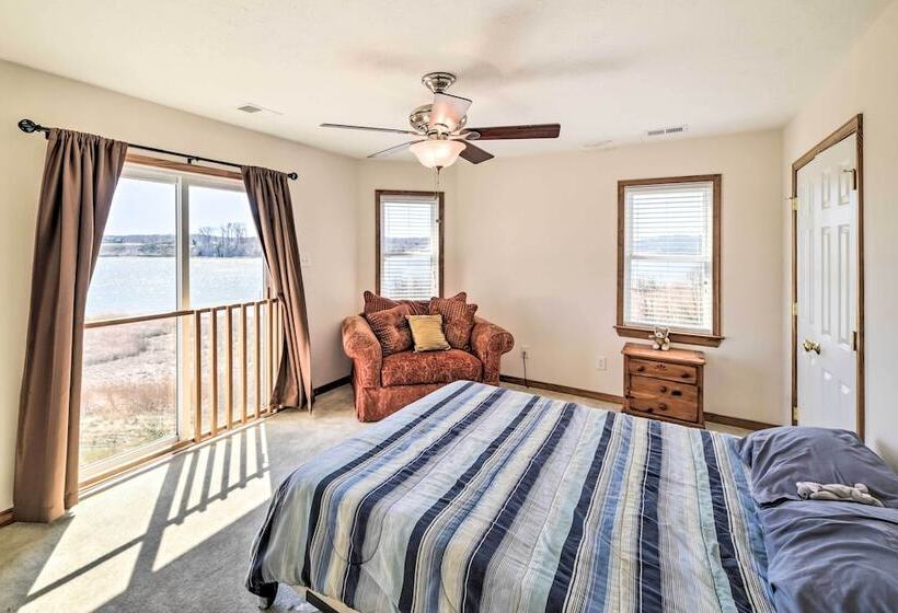 Waterfront Montross Home W/private Boat Slip!