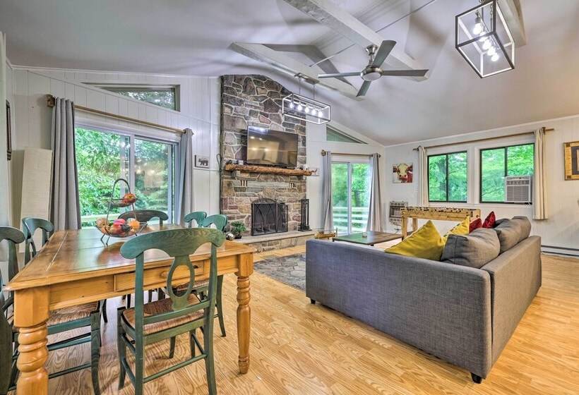 Tobyhanna Home: Private Deck, Hot Tub & Game Room!