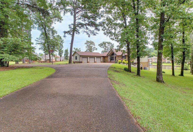 Amenity Packed Hot Springs Lakehouse W/ Pool!