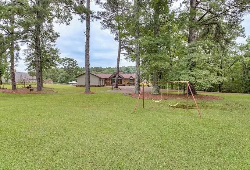 Amenity Packed Hot Springs Lakehouse W/ Pool!
