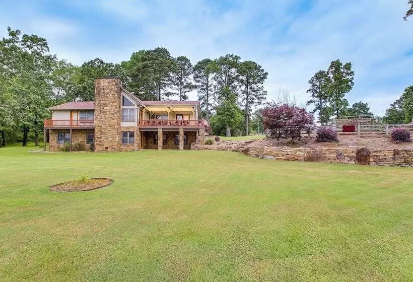 Amenity Packed Hot Springs Lakehouse W/ Pool!