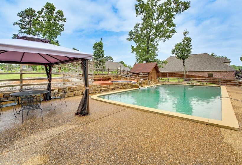 Amenity Packed Hot Springs Lakehouse W/ Pool!