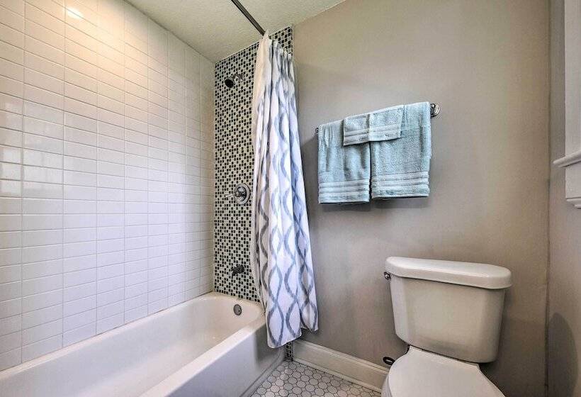 Beautiful Jacksonville Home < 2 Mi To Downtown!