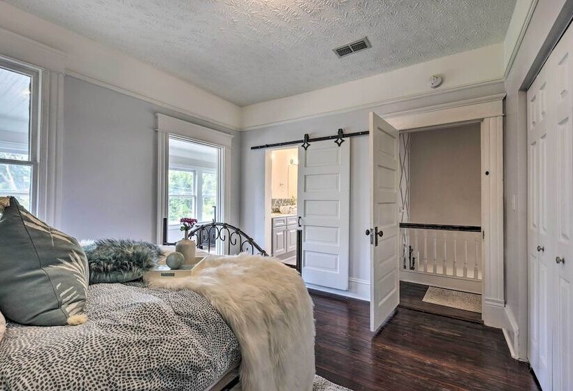 Beautiful Jacksonville Home < 2 Mi To Downtown!