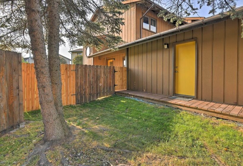 Charming Anchorage Home W/ Grill + Deck!