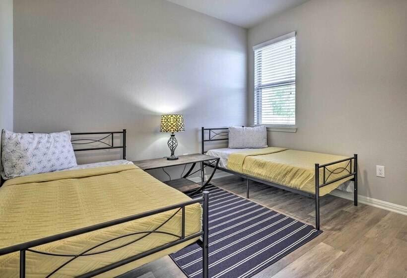 Buda Home W/ Smart Tv ~ 19 Mi To Downtown Austin