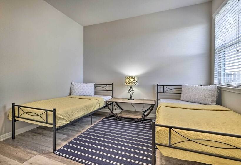 Buda Home W/ Smart Tv ~ 19 Mi To Downtown Austin