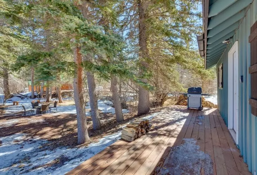 Colorado Mountain Retreat On Cucharas River!