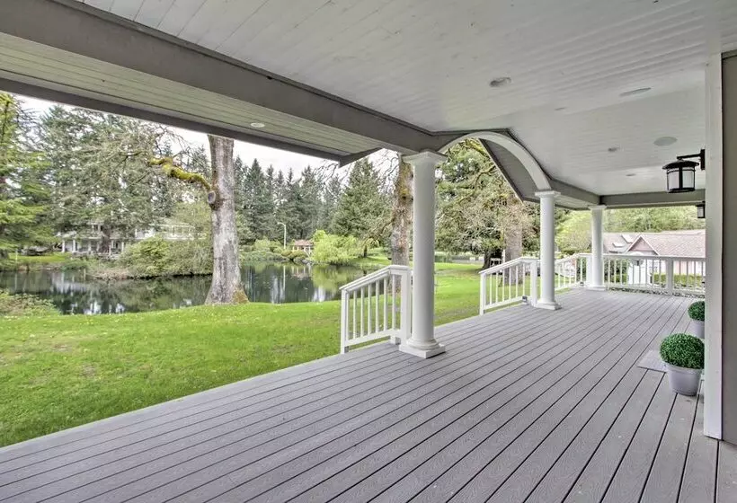 Contemporary Tacoma Cottage W/ Deck & Pond!