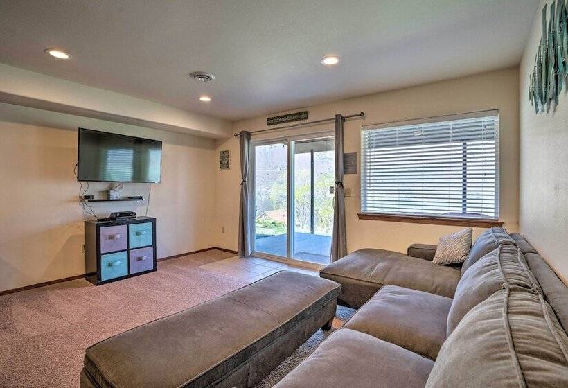 Coulee City Home W/ Mtn Views Steps To Blue Lake