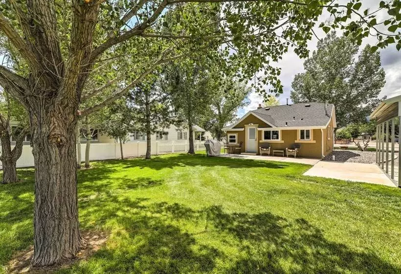 Cozy Farmhouse Style Cottage By Mighty 5 Ntl Parks