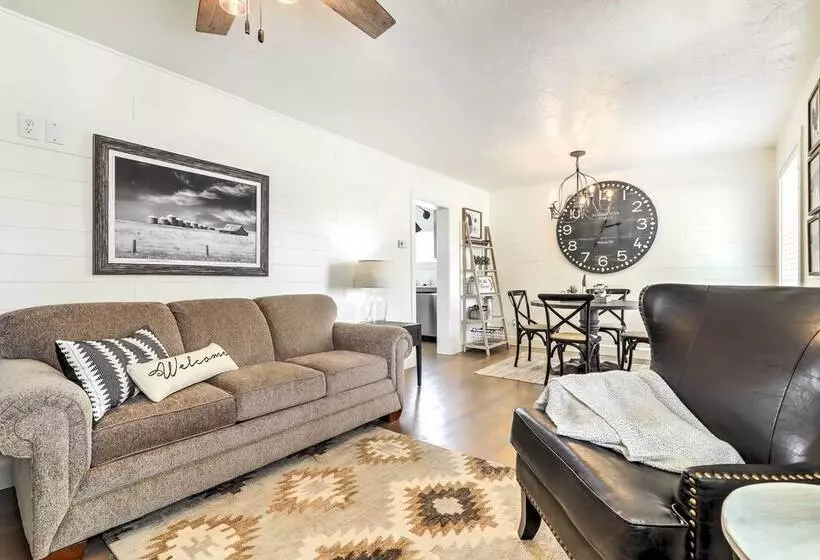 Cozy Farmhouse Style Cottage By Mighty 5 Ntl Parks