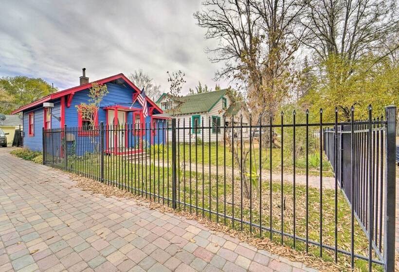 Sunny Sierra Valley Cottage: Hike + Explore!