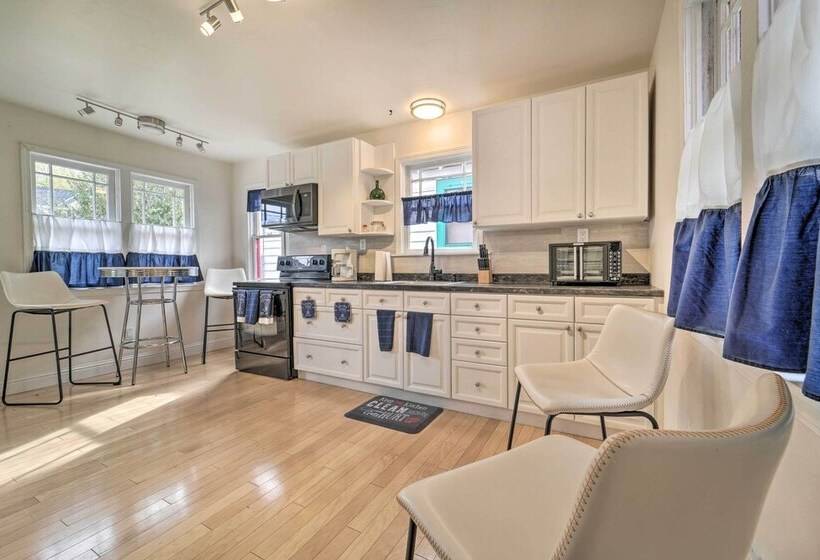 Sunny Sierra Valley Cottage: Hike + Explore!